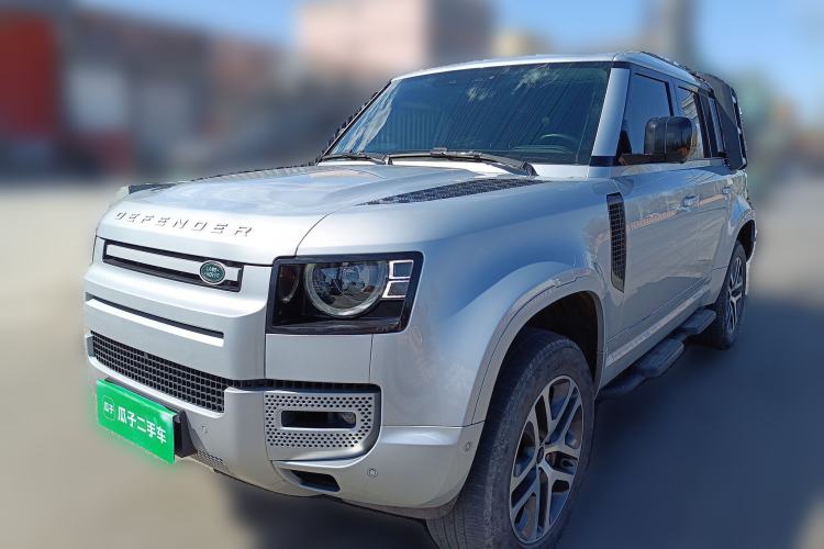 Used Land Rover Defender 2023 110 3.0T P400 75th Anniversary Legend Edition Front Left 45 Deg