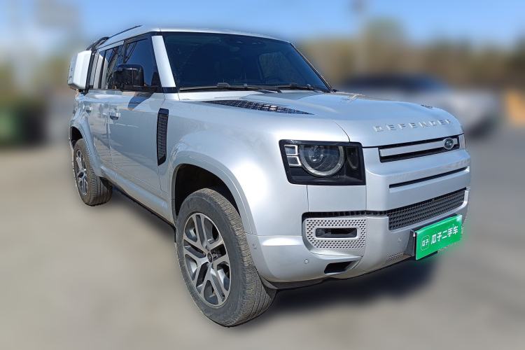 Used Land Rover Defender 2023 110 3.0T P400 75th Anniversary Legend Edition Front Right 45 Deg