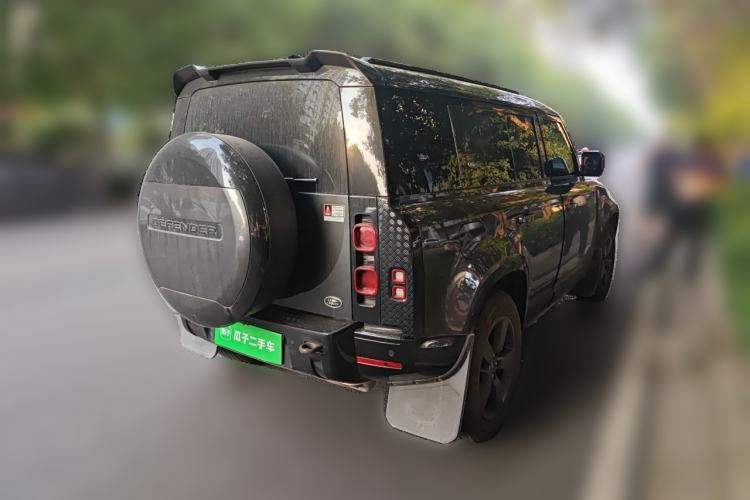 Used Land Rover Defender 2023 Facelift 110 3.0T P400 X-DYNAMIC HSE Rear Right 45 Deg
