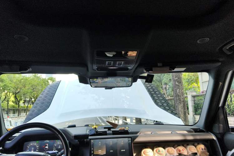 Used Land Rover Defender 2023 110 3.0T P400 X-DYNAMIC HSE Headliner
