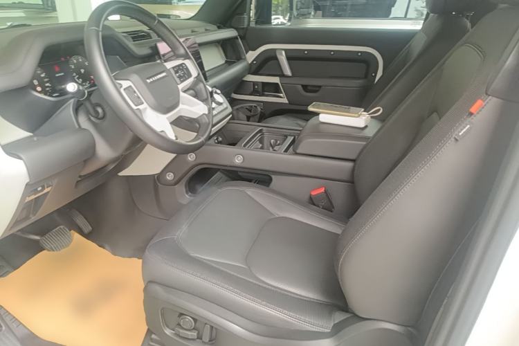 Used Land Rover Defender 2023 Facelift 90 2.0T P300 X-DYNAMIC HSE Left Front Seat