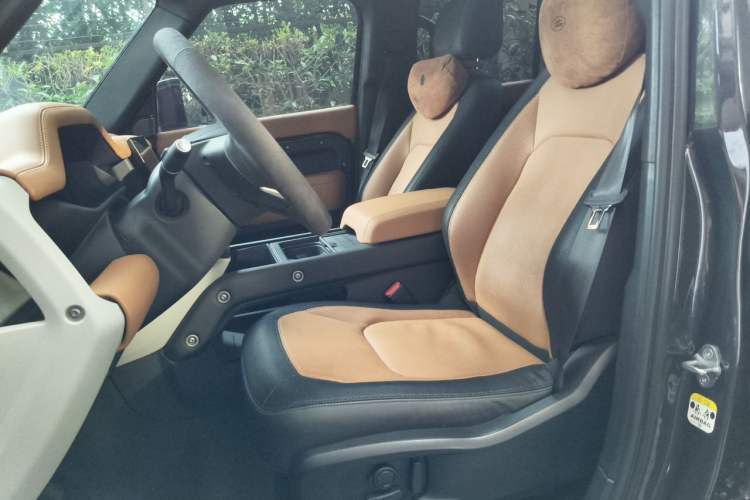 Used Land Rover Defender 2023 Facelift 110 3.0T P400 X-DYNAMIC HSE Left Front Seat