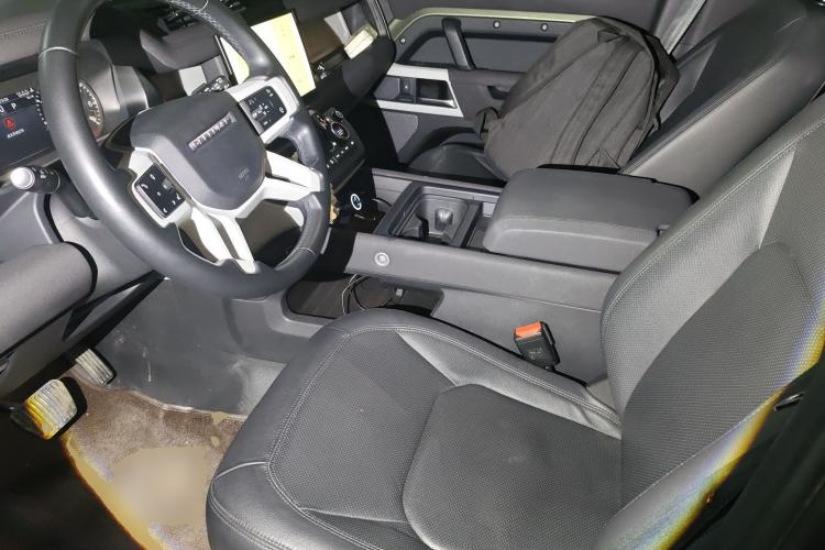 Used Land Rover Defender 2023 110 3.0T P400 X-DYNAMIC HSE Left Front Seat