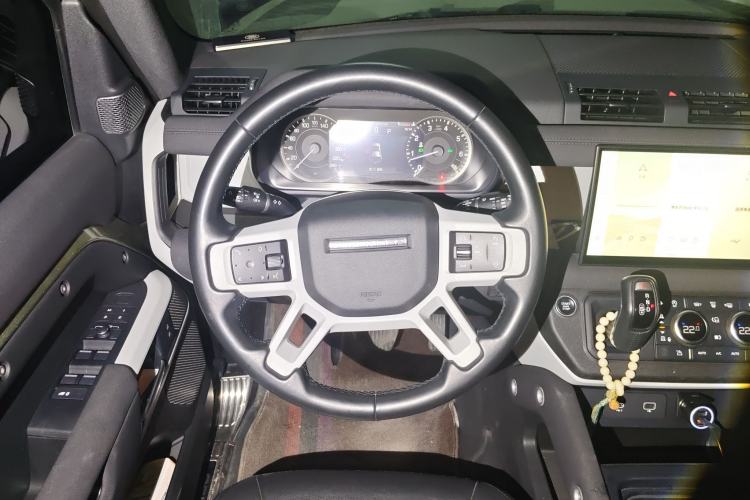 Used Land Rover Defender 2023 110 3.0T P400 X-DYNAMIC HSE Steering Wheel