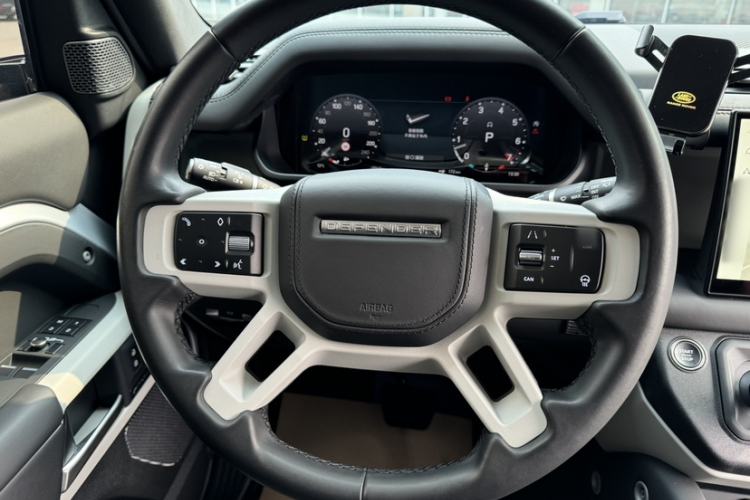 Used Land Rover Defender 2023 Facelift 90 3.0T P400 XS Exterior 5