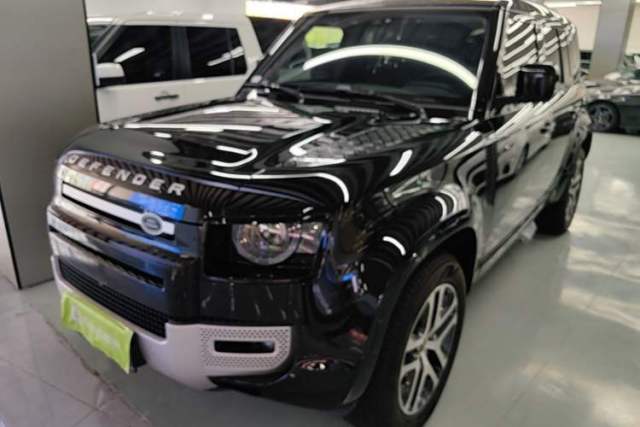 Land Rover Defender 2024 110 3.0T P400 XS с пробегом