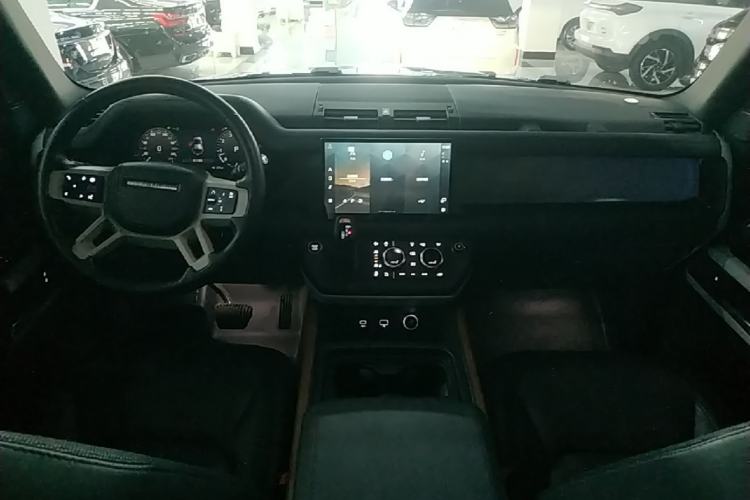 Used Land Rover Defender 2024 110 3.0T P400 X-DYNAMIC HSE Center Console