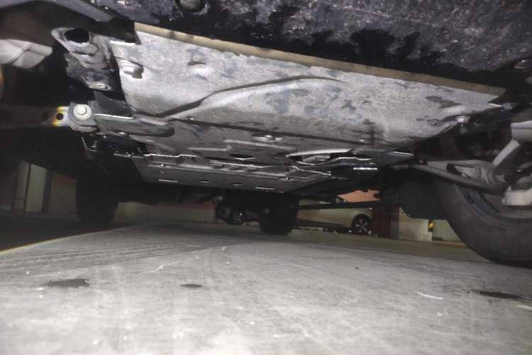 Used Land Rover Defender 2024 110 3.0T P400 X-DYNAMIC HSE Chassis Front