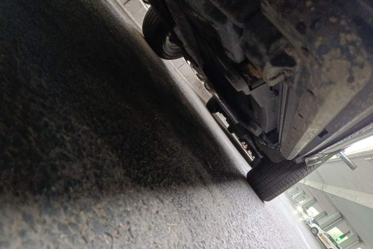 Used Land Rover Defender 2024 110 3.0T P400 X-DYNAMIC HSE Chassis Front Left