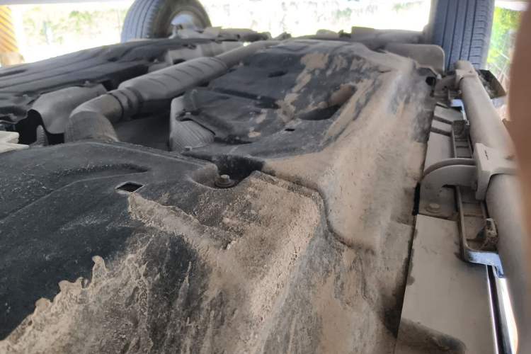 Used Land Rover Defender 2024 110 3.0T P400 X-DYNAMIC HSE Chassis Front Right