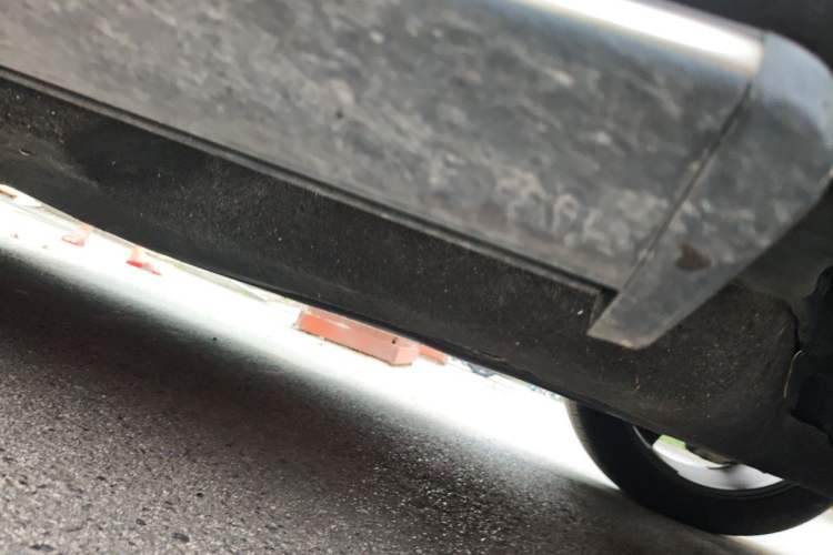 Used Land Rover Defender  Chassis Front Right