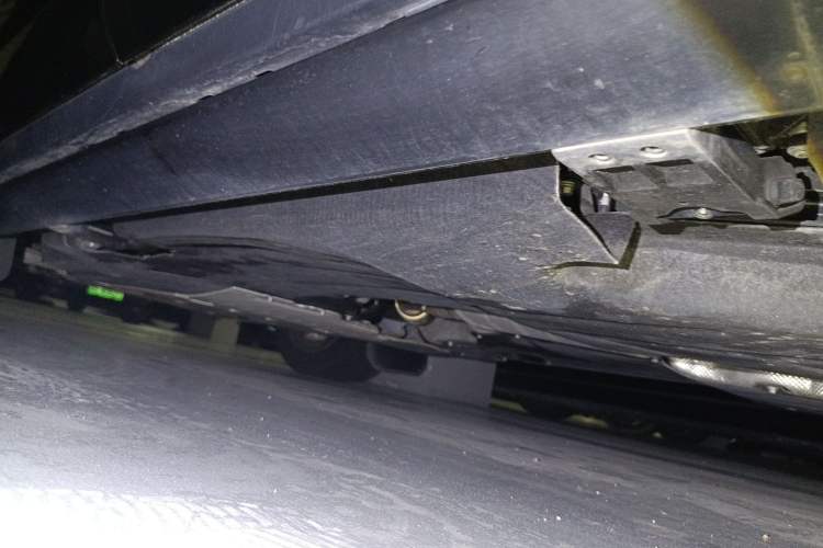 Used Land Rover Defender 2024 110 3.0T P400 X-DYNAMIC HSE Chassis Rear Left