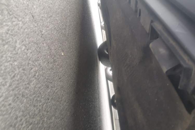 Used Land Rover Defender 2024 110 3.0T P400 Dark Edition Chassis Rear Left
