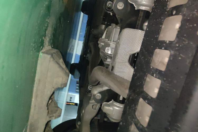 Used Land Rover Defender 2024 110 3.0T P400 X-DYNAMIC HSE Chassis Rear