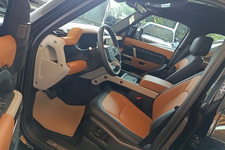 Used Land Rover Defender 2024 110 3.0T P400 X-DYNAMIC HSE Driver Seat
