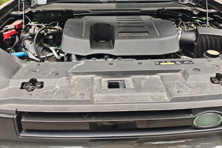 Used Land Rover Defender  Engine Bay
