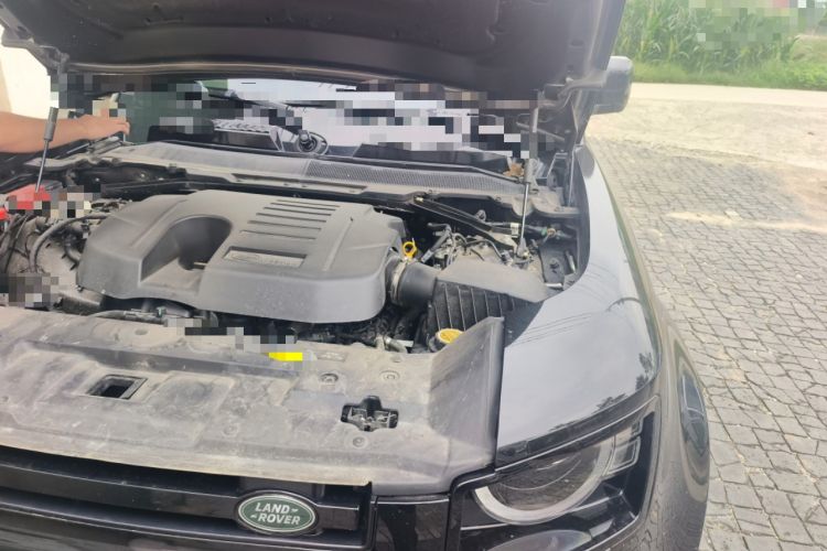 Used Land Rover Defender 2024 110 3.0T P400 X-DYNAMIC HSE Engine Bay Left
