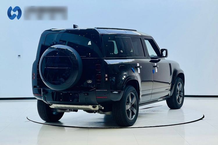 Used Land Rover Defender 2024 110 3.0T P400 X-DYNAMIC HSE Exterior 4