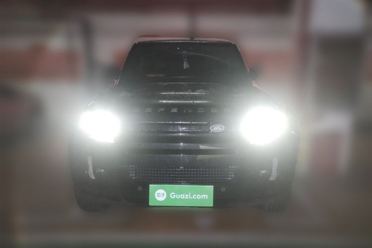 Used Land Rover Defender 2024 110 3.0T P400 X-DYNAMIC HSE Front