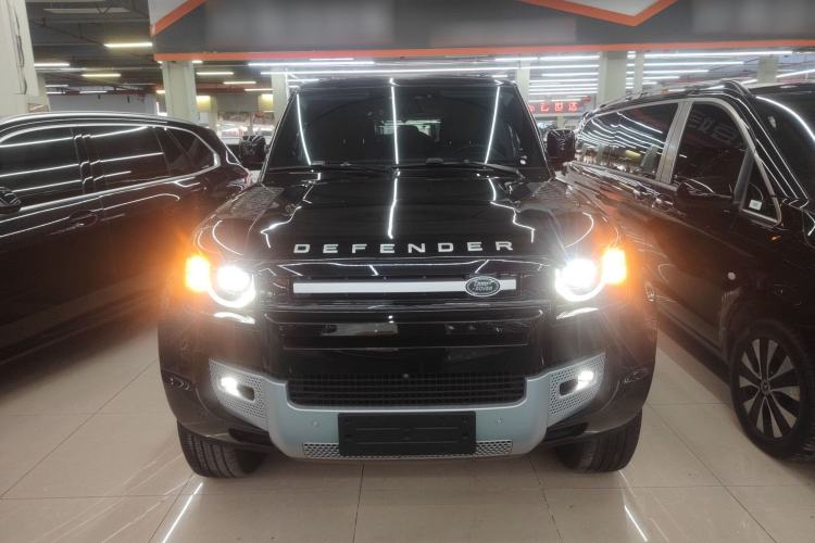 Used Land Rover Defender 2024 110 3.0T P400 XS Front