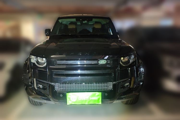 Used Land Rover Defender 2024 110 3.0T P400 Dark Edition Front