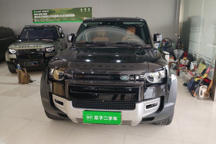 Used Land Rover Defender 2024 110 3.0T P400 Dark Edition Front