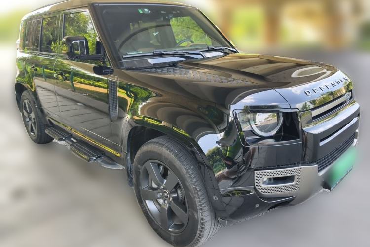 Used Land Rover Defender 2024 110 3.0T P400 X-DYNAMIC HSE Front Right 45 Deg