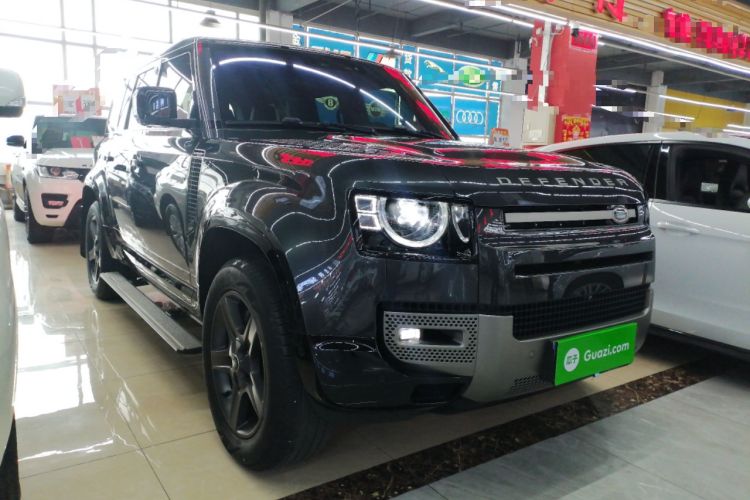 Used Land Rover Defender 2024 110 3.0T P400 X-DYNAMIC HSE Front Right 45 Deg