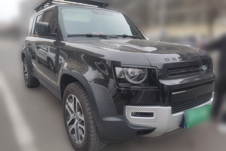 Used Land Rover Defender 2024 110 3.0T P400 Dark Edition Front Right 45 Deg