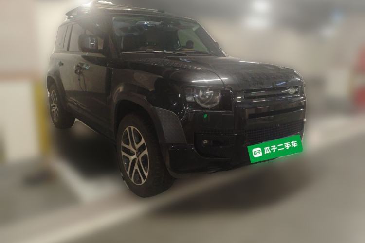 Used Land Rover Defender 2024 110 3.0T P400 Dark Edition Front Right 45 Deg
