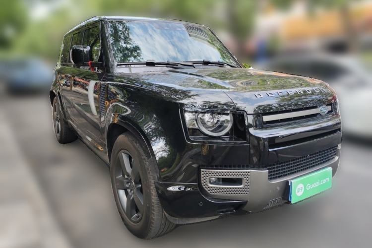Used Land Rover Defender 2024 110 3.0T P400 X-DYNAMIC HSE Front Right 45 Deg