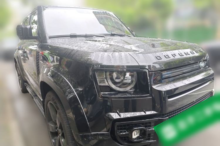 Used Land Rover Defender 2024 110 3.0T P400 X-DYNAMIC HSE Front Right 45 Deg