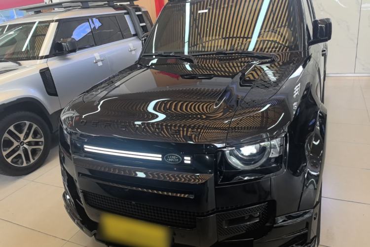 Used Land Rover Defender 2024 110 3.0T P400 X-DYNAMIC HSE Front