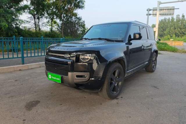 Ojetý Land Rover Defender 2024 110 3.0T P400 X-DYNAMIC HSE