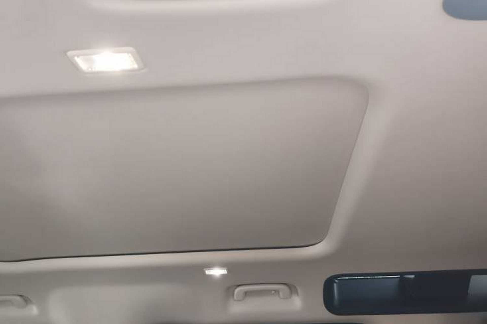 Used Land Rover Defender 2024 110 3.0T P400 Dark Edition Headliner
