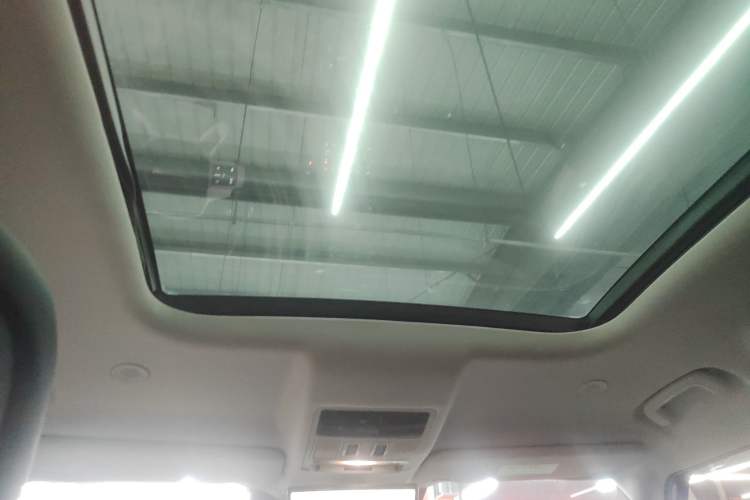 Used Land Rover Defender 2024 110 3.0T P400 XS Headliner