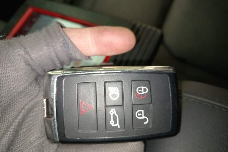 Used Land Rover Defender 2024 110 3.0T P400 XS Interior 1