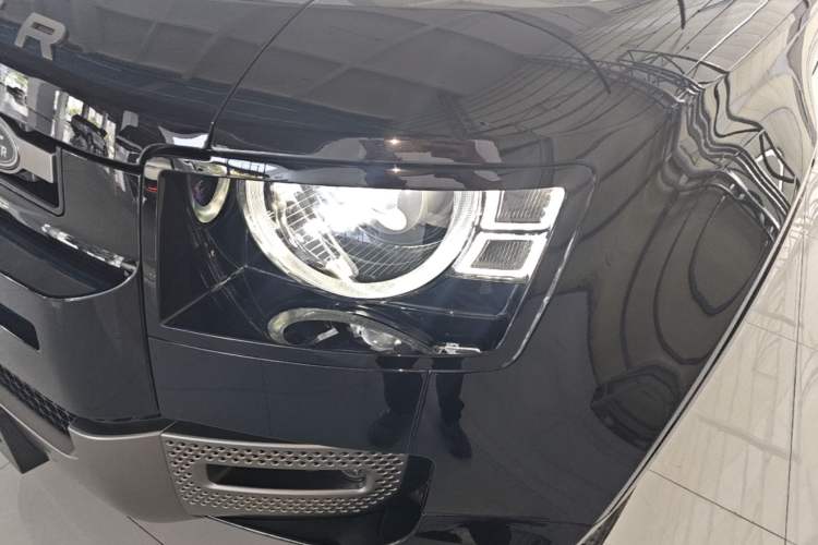 Used Land Rover Defender 2024 110 3.0T P400 X-DYNAMIC HSE Left Front Headlight