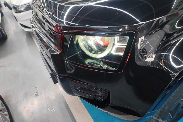 Used Land Rover Defender 2024 110 3.0T P400 X-DYNAMIC HSE Left Front Headlight