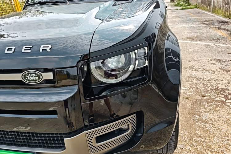 Used Land Rover Defender 2024 110 3.0T P400 X-DYNAMIC HSE Left Front Headlight