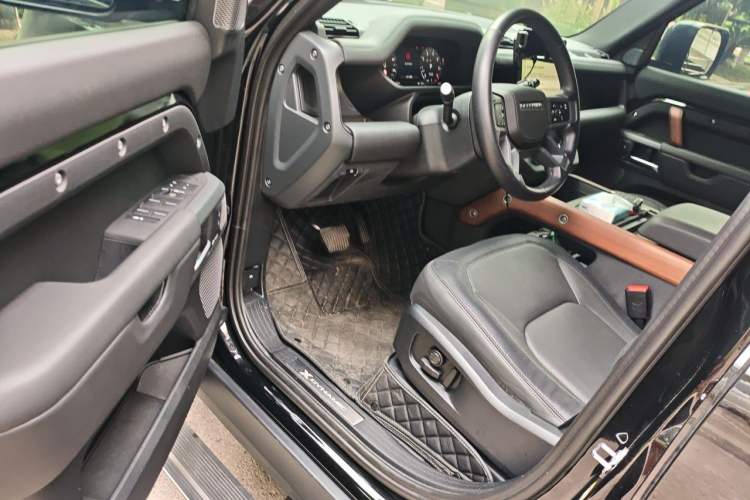 Used Land Rover Defender  Left Front Seat