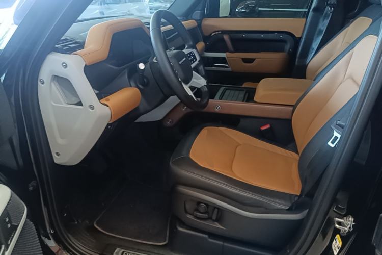 Used Land Rover Defender 2024 110 3.0T P400 X-DYNAMIC HSE Left Front Seat