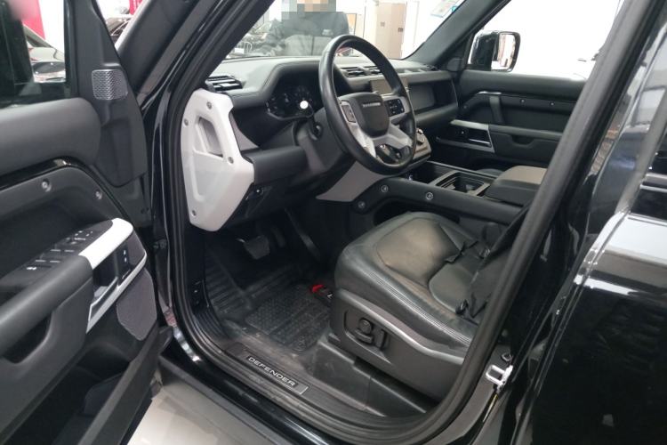 Used Land Rover Defender 2024 110 3.0T P400 XS Left Front Seat