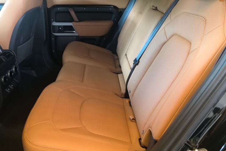 Used Land Rover Defender 2024 110 3.0T P400 Dark Edition Left Rear Seat