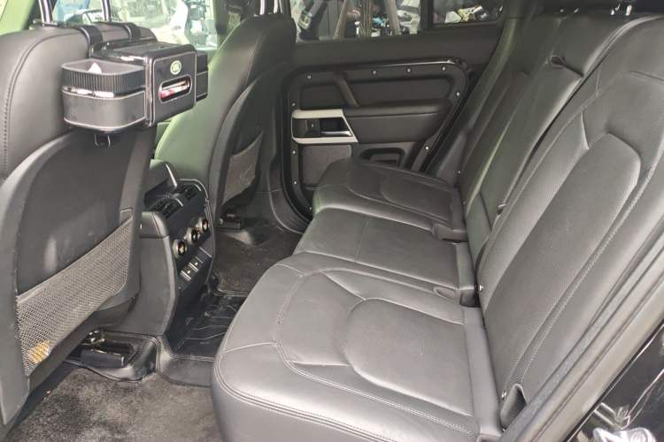 Used Land Rover Defender 2024 110 3.0T P400 Dark Edition Left Rear Seat