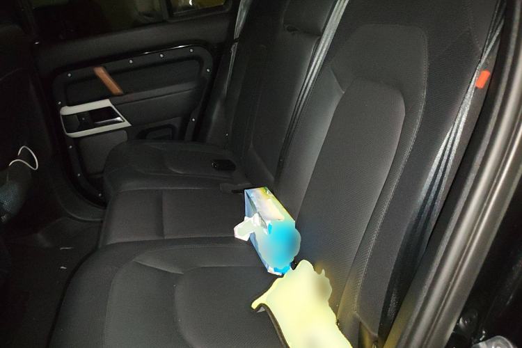 Used Land Rover Defender 2024 110 3.0T P400 X-DYNAMIC HSE Left Rear Seat