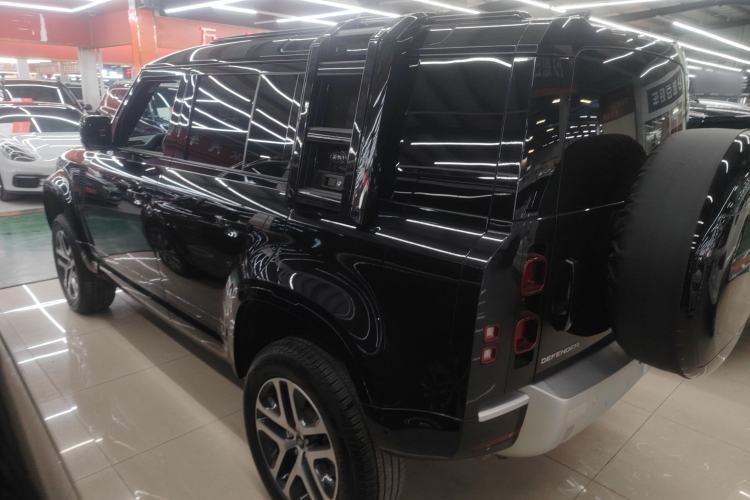 Used Land Rover Defender 2024 110 3.0T P400 XS Left Side