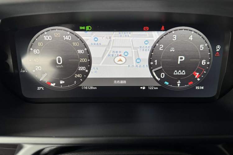 Used Land Rover Defender 2024 110 5.0T V8 Odometer Close Up