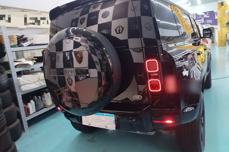 Used Land Rover Defender 2024 110 3.0T P400 X-DYNAMIC HSE Rear