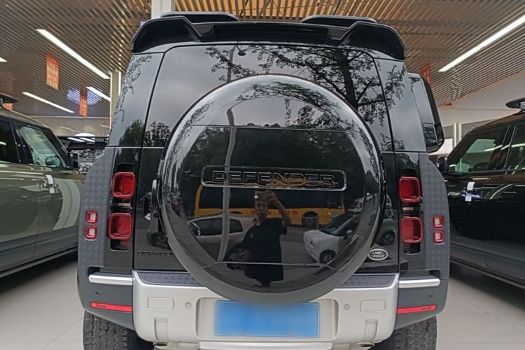 Used Land Rover Defender 2024 110 3.0T P400 Dark Edition Rear